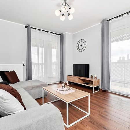Apartment Wroclaw Sikorskiego With Free Garage By Renters Prestige Luaran gambar
