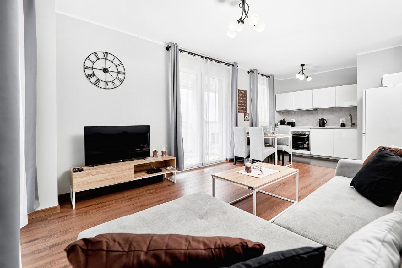 Apartment Wroclaw Sikorskiego With Free Garage By Renters Prestige Luaran gambar