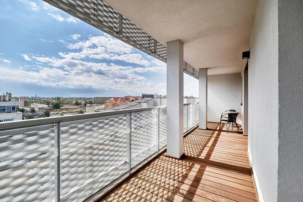 Apartment Wroclaw Sikorskiego With Free Garage By Renters Prestige Luaran gambar