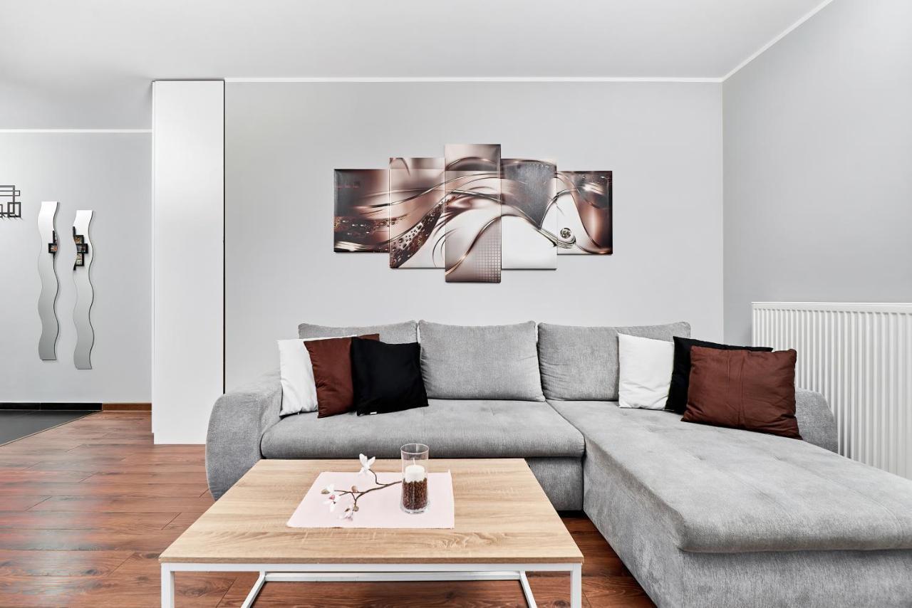 Apartment Wroclaw Sikorskiego With Free Garage By Renters Prestige Luaran gambar