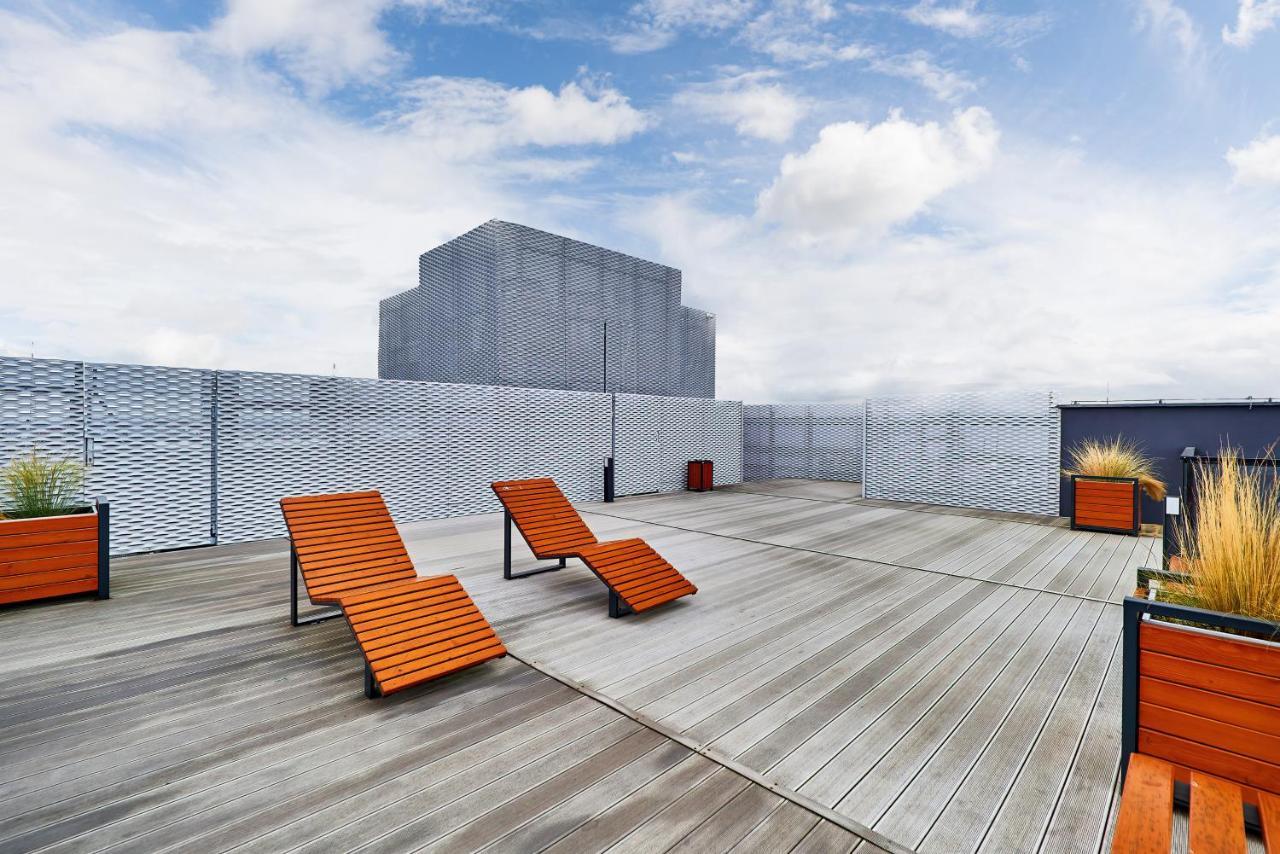 Apartment Wroclaw Sikorskiego With Free Garage By Renters Prestige Luaran gambar
